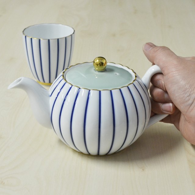 香蘭社 茶器揃 白 ポット高95mm、湯呑高70mm 青藍縞紋 2530-AHR