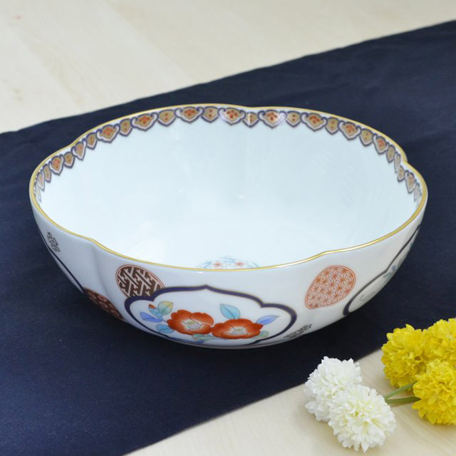 万葉の花 梅型深鉢 大鉢 19ｃｍ 大蓋物 コンポート 有田焼の老舗 香蘭社