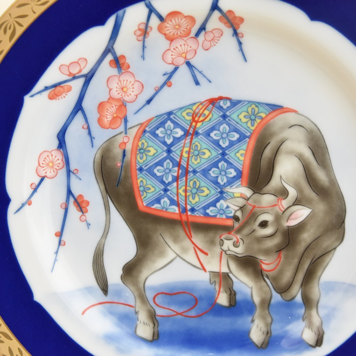 干支 丑 飾り皿 21年干支 丑 有田焼の老舗 香蘭社