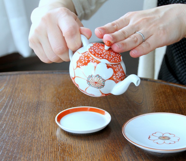 山茶花）醤油差し«醤油差し 汁次|有田焼の老舗 香蘭社