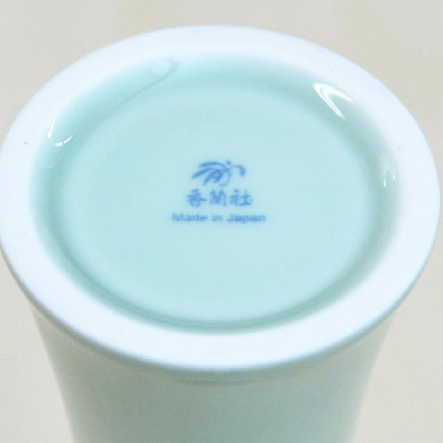 （青磁陽刻葡萄）花瓶«花瓶|有田焼の老舗 香蘭社