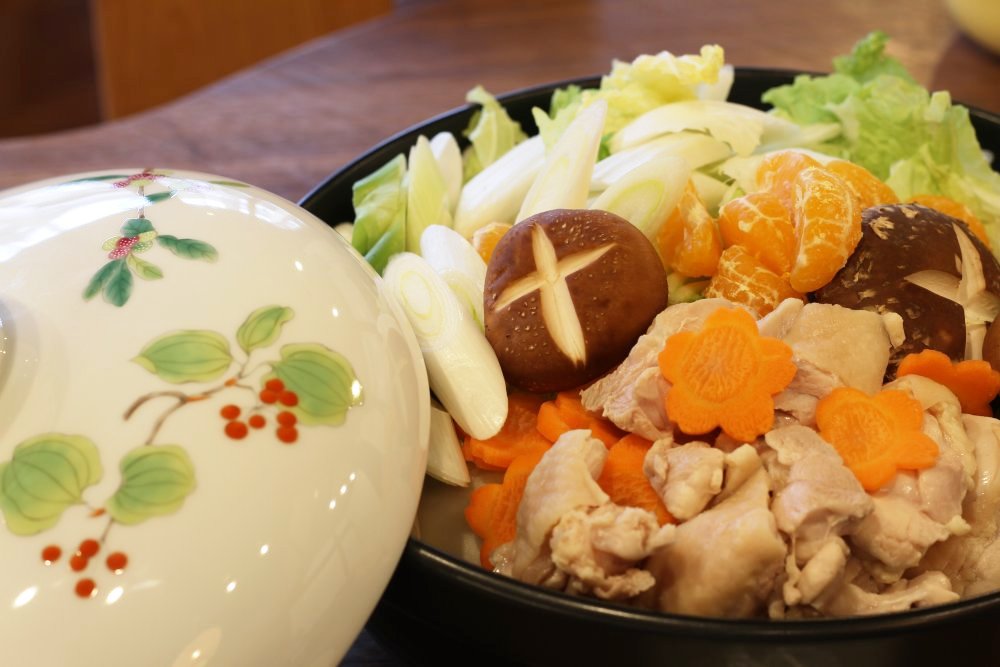 鶏と密柑のあったかお鍋の作り方
